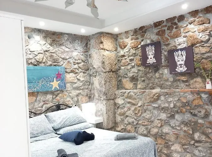 Cortile Delle Mura Apartment *